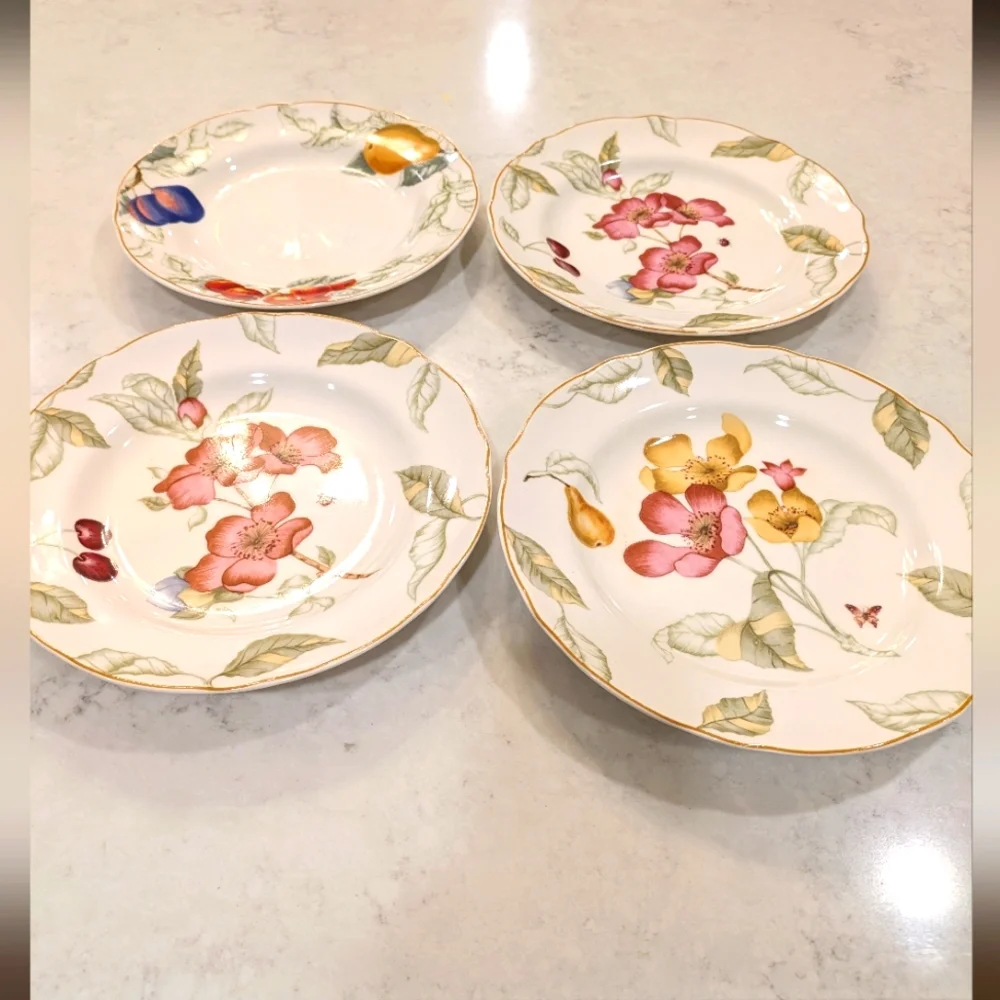 4 Plates